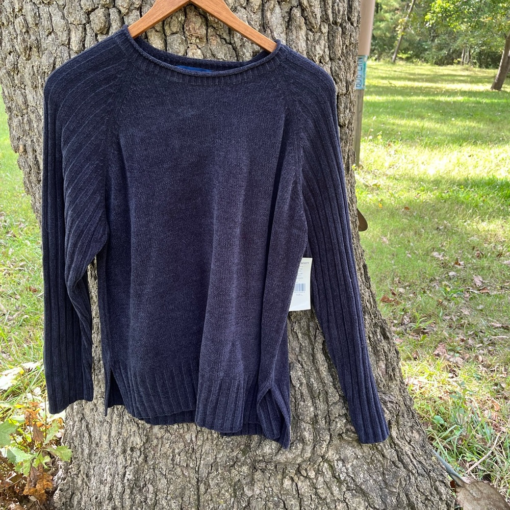 NWT Karen Scott Chenille Sweater in size L